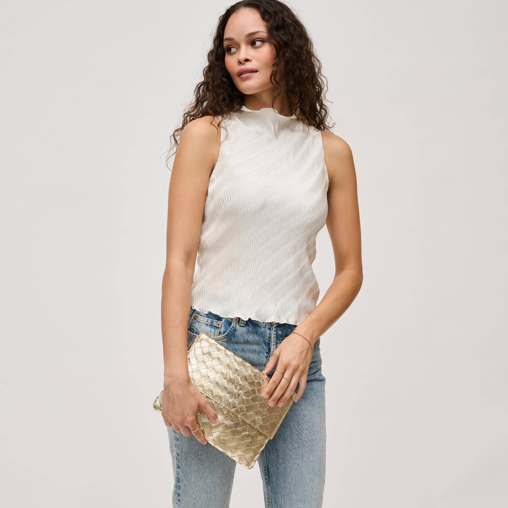 Ivy Woven Clutch