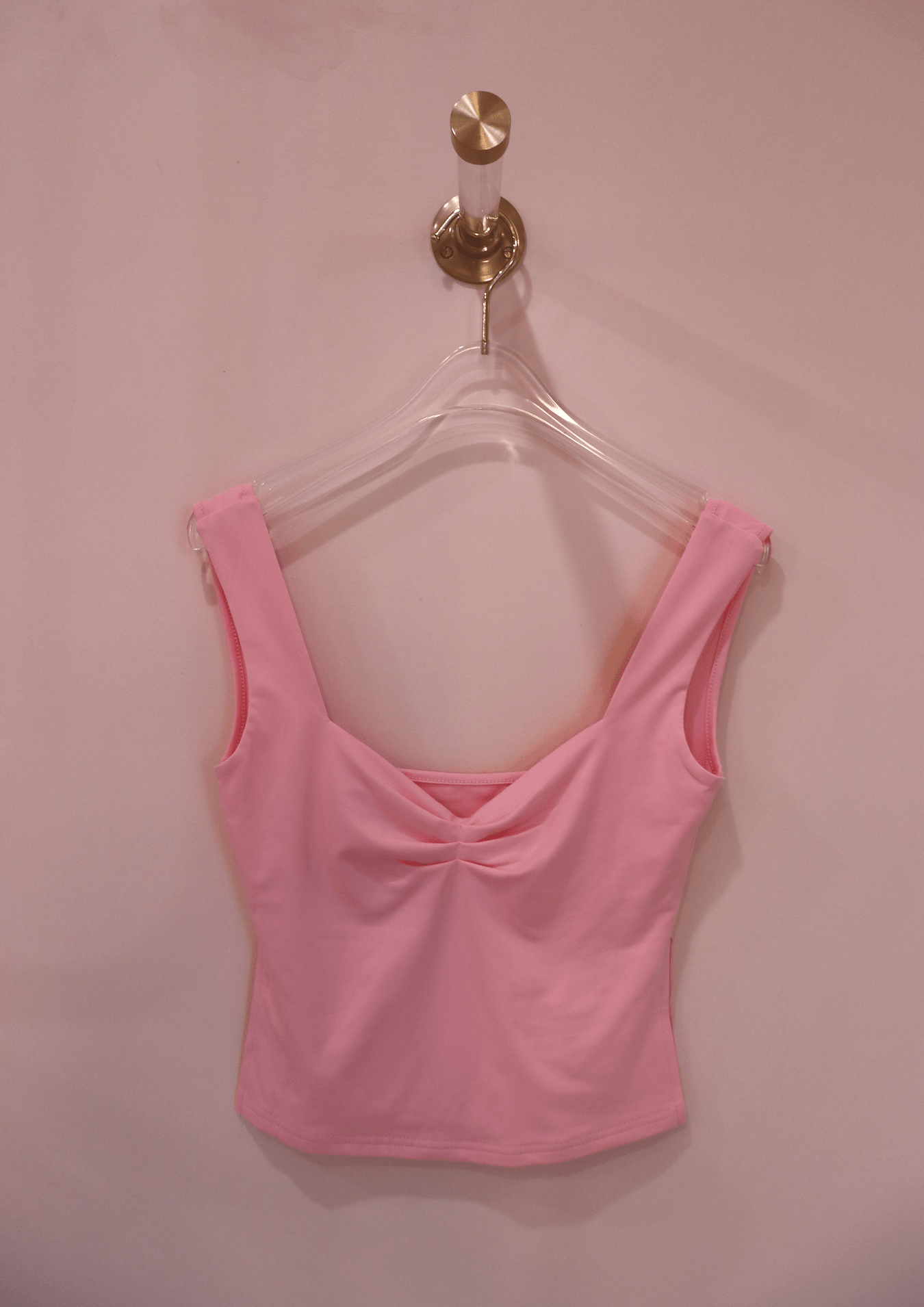 Pink Sweetheart Crop Tank - Cute and Flattering Crop Tank with a Sweetheart Neckline, Perfect for Casual Outfits and Layering