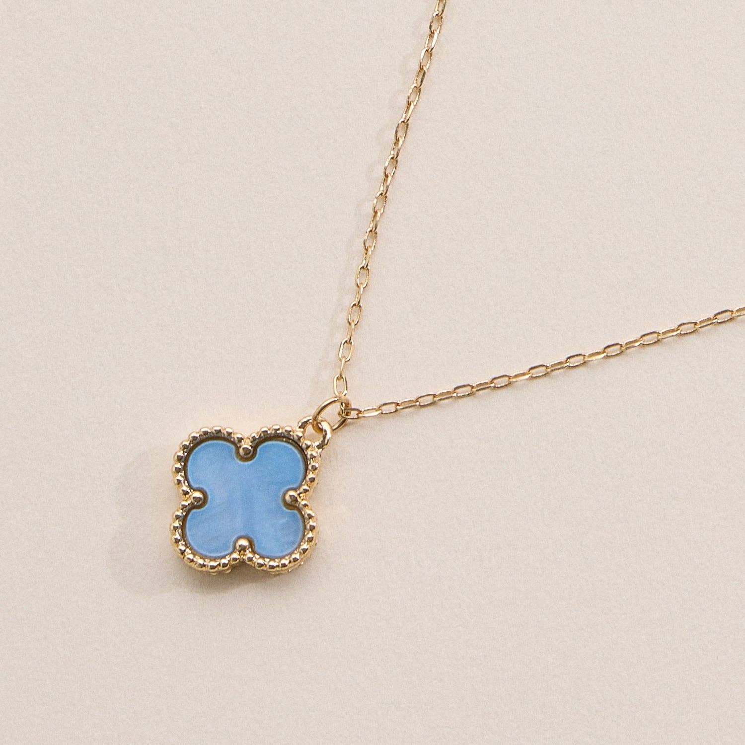 Shell Charm Pendant Necklace with Gold Chain