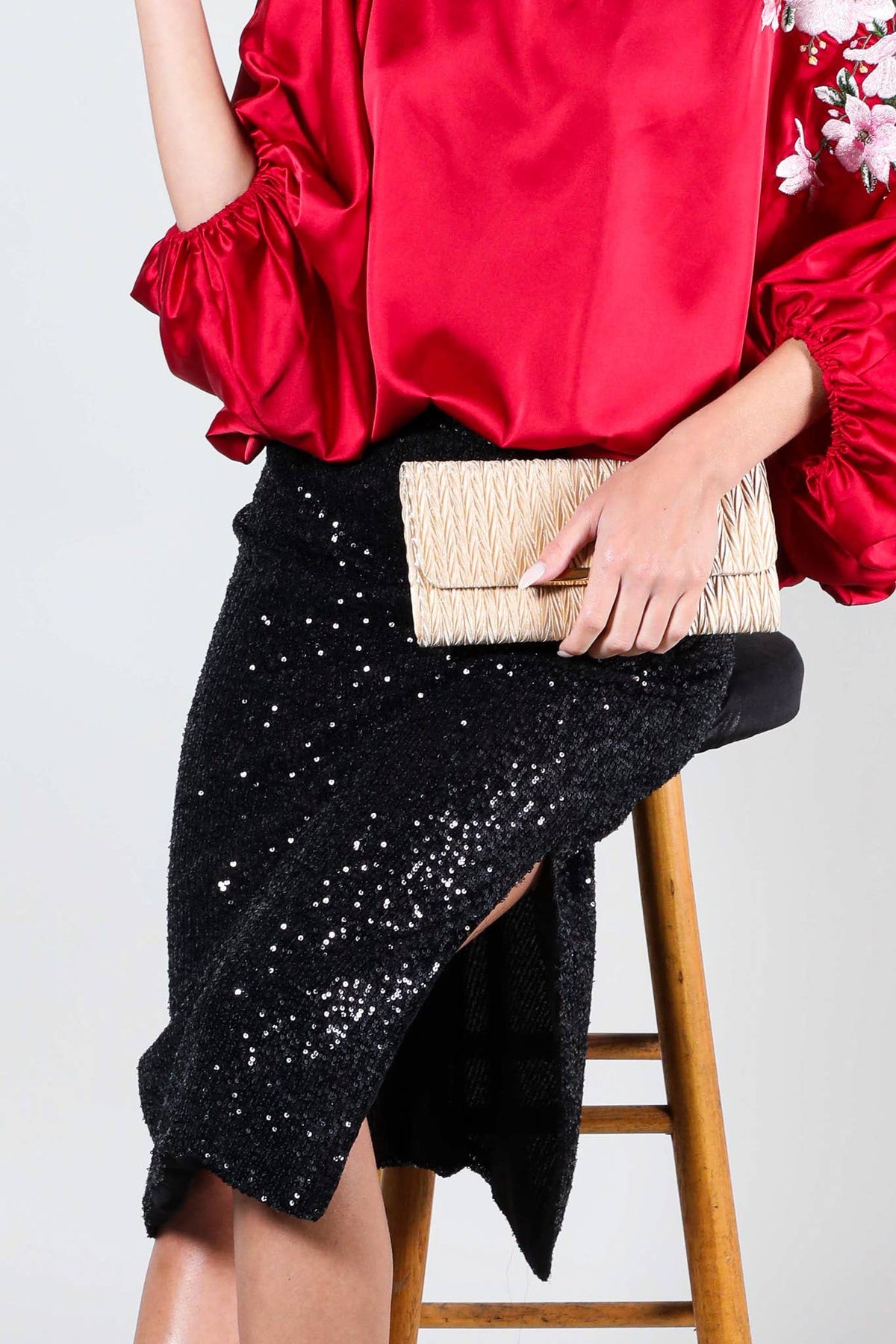 High-Waist Sequin Midi Skirt With Side Slit VS60102