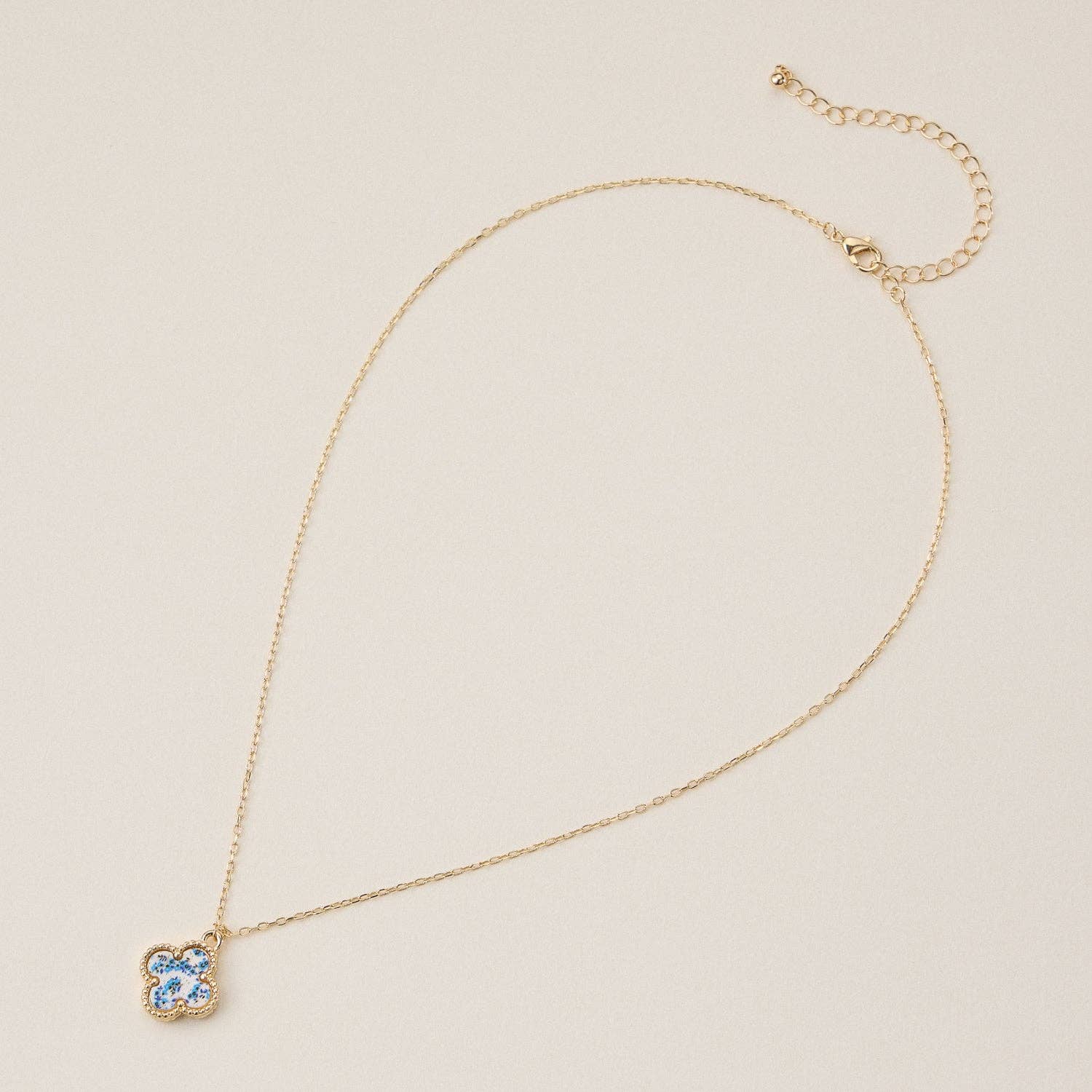 Shell Charm Pendant Necklace with Gold Chain
