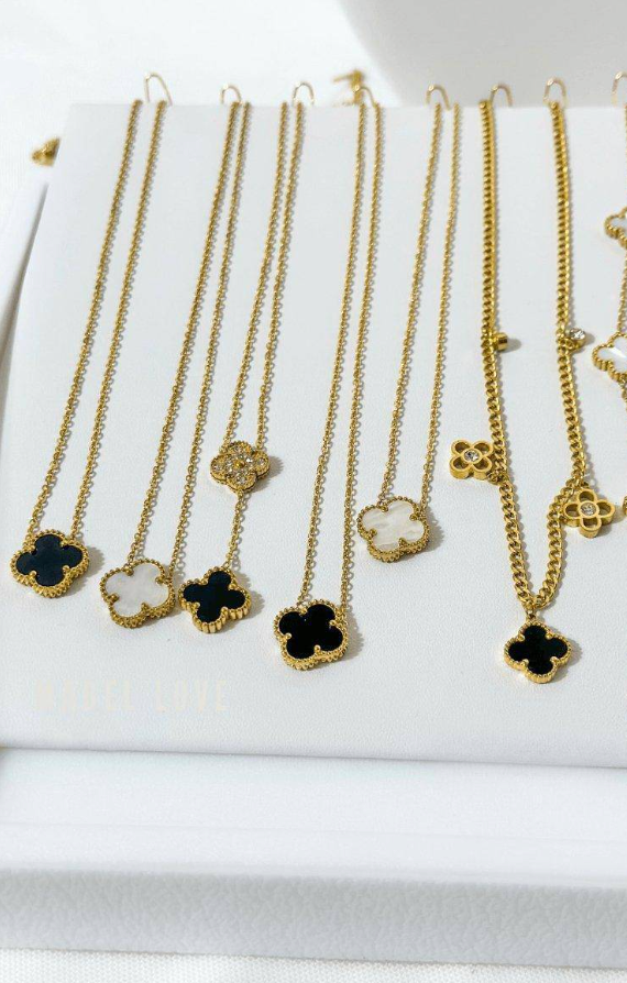 White Dainty Clover Necklace