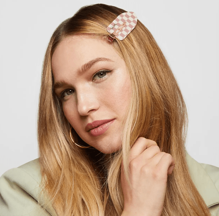 Eco-friendly KITSCH Recycled Plastic XL Creaseless Clips designed to hold hair without leaving creases, perfect for styling and everyday use